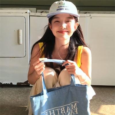 昆丹海报