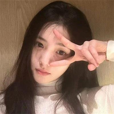 收集男人的女人海报